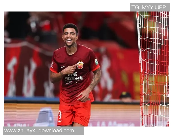 上海海港夏季转会动态揭秘：放弃古斯塔沃引进张玉宁并签约亚冠后腰球员